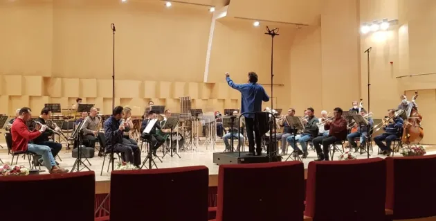 De azi, Filarmonica îşi aşteaptă publicul în sală