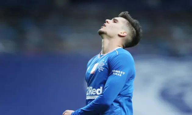 Sevilla a pus ochii pe Ianis Hagi