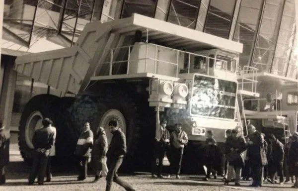 Roman 1982 şi Toyota 2021