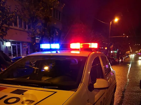 Tânăr de 21 de ani din Bucureşti, hoţ de noapte în Predeal