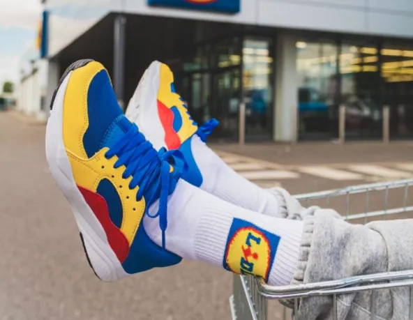 Lidl îşi închide magazinul de vacanţe