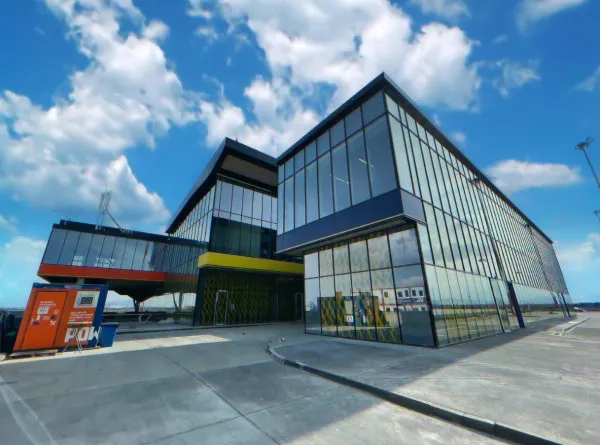 Calea ferată care leagă Braşovul de Aeroportul Ghimbav, pe lista investiţiilor din PNRR