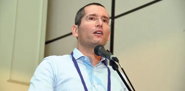 Apare vaccinul anti-COVID administrat pe cale orală