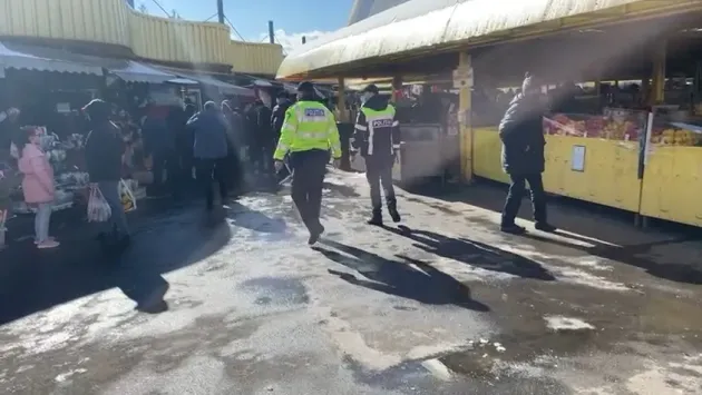 Dupa razia mall, razia pieţelor în Braşov: la „ora pensionarului”