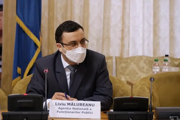 Locuri de muncă la stat, noua pagină pe Facebook