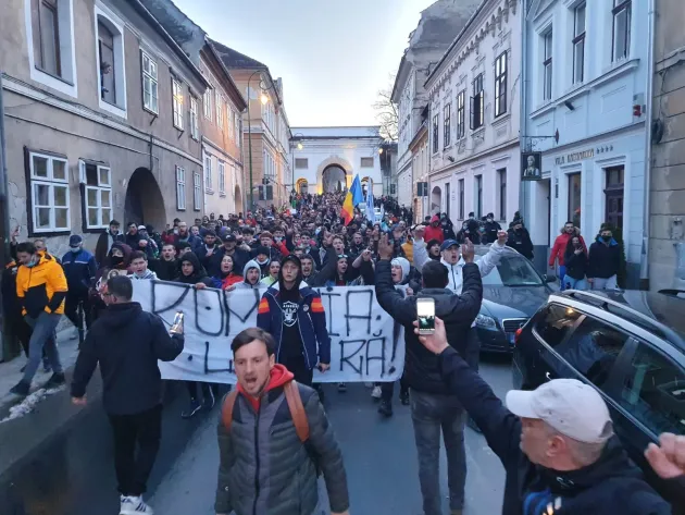 „Dacă eu mă îmbolnăvesc, îmi asum”