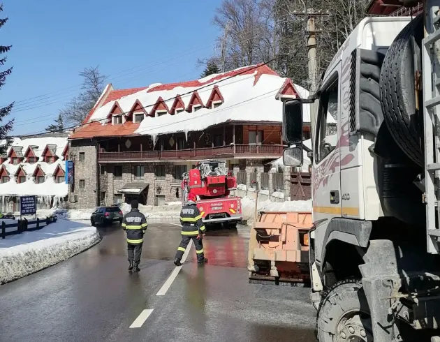 Pericolul de pe marginea străzii