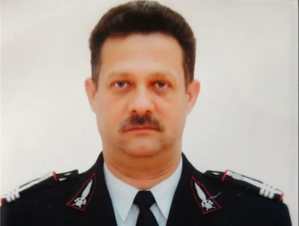 Doliu la ISU Brașov, pentru un fost camarad omorât de Covid 19. Vali pentru prieteni, 55 de ani, colonel în rezervă din 2017