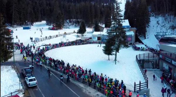 Turismul la Braşov, la un nivel neaşteptat de bun: Nici 15% scădere faţă de anul trecut, am depăşit Bucureştiul