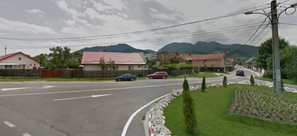 Copil de 11 ani, ţinut 14 ore cu mâna ruptă, într-un centru al Protecţiei Copilului