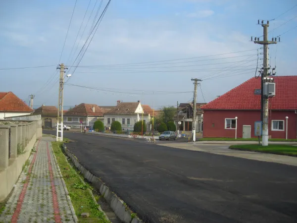 Comăna, noua zonă critică a judeţului Braşov. În satele Comăna de Jos, Comăna de Sus, Crihalma şi Ticuşu Nou vor fi dislocaţi mai mulţi jandarmi şi poliţişti