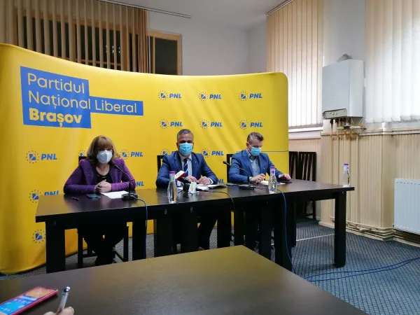 Liberalii braşoveni îl susţin pe Florin Cîţu. Ce îi reproşează lui Voiculescu, ce spun despre Andreea Moldovan