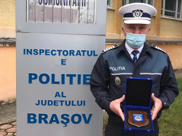 Un poliţist de onoare