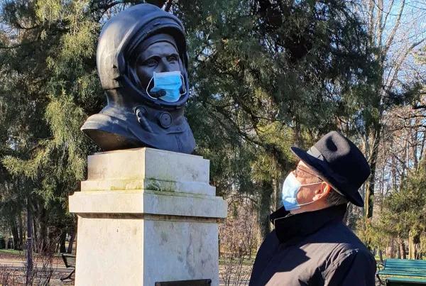 Un braşovean în echipa care pregăteşte colonizarea Lunii