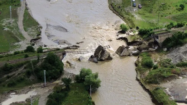 Podul CFR Braşov - Întorsura Buzăului, dat în lucru
