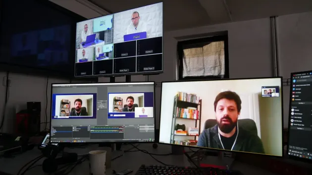 Două zile, posturile libere din Braşov sunt adunate la un loc, online