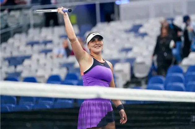 Bianca Andreescu îi suflă în ceafă Simonei Halep 