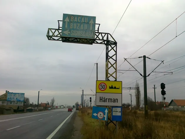 Hărman: Cătuşe, pe loc