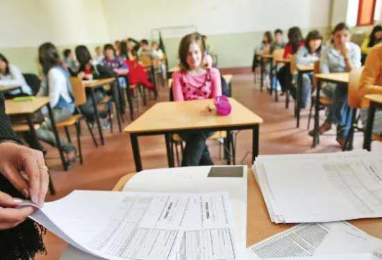 Azi începe Evaluarea Naţională la clasa a IV-a