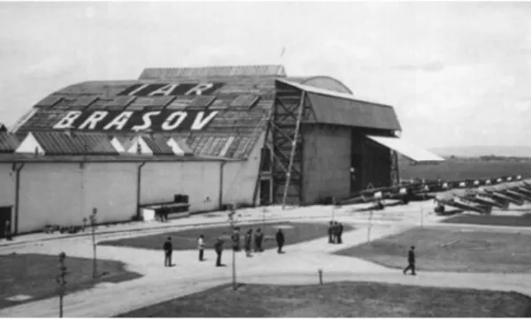 Primul hangar de avioane al Braşovului, reconstruit ca-n 1927. Noua destinaţie: gastro-entertainment