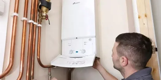 Încălzirea cu gaze va fi descurajată şi ar putea fi chiar interzisă pe viitor. Şi pentru termoficare, şi pentru centralele de apartament