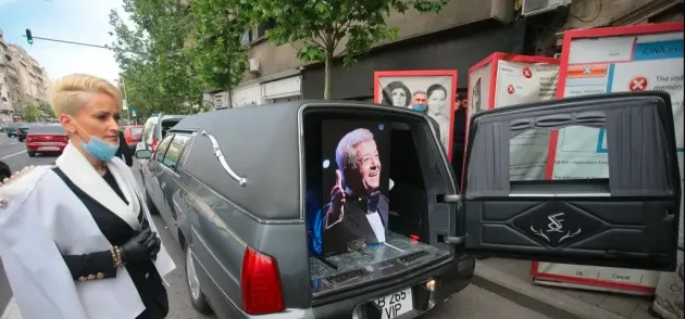 Ion Dichiseanu a părăsit în sute de aplauze scena vieții. Pentru ultimul rol, scenă trebuia să-i fie Brașovul