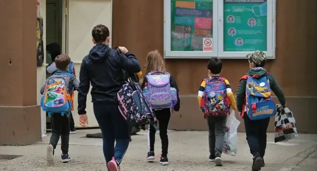 Început de şcoală. Episodul fără număr din anul şcolar pandemic
