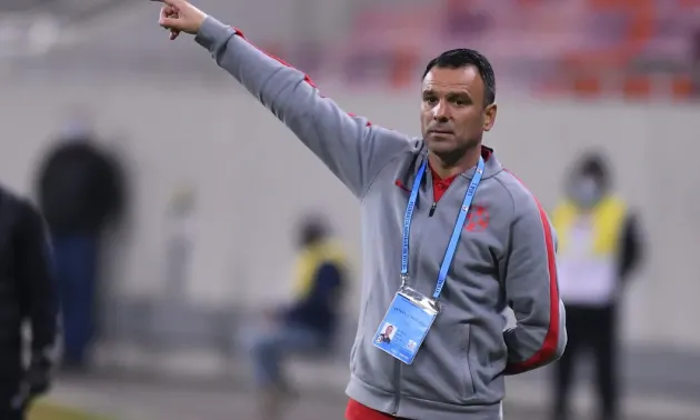 Toni Petrea rămâne, chiar dacă s-a clasat cu FCSB pe locul doi
