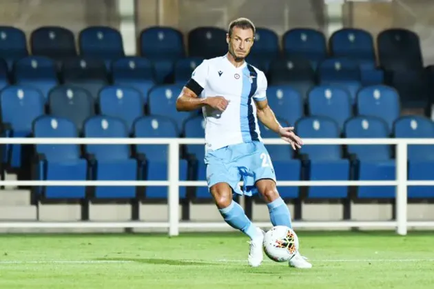 Radu de la Lazio, preferatul presei italiene, a avut o nouă prestaţie sigură
