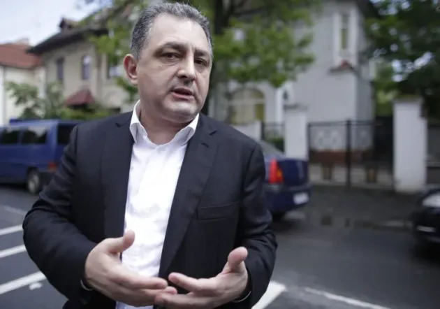 11 ani pentru 30 de milioane