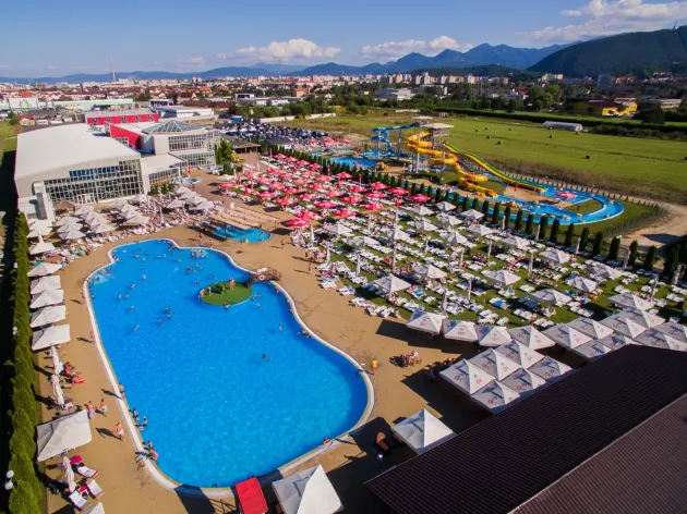 La piscină în aer liber la Braşov, la finalul lunii mai