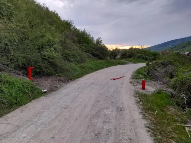 Gârcini: Ce se montează ziua, noaptea e tăiat cu flexul