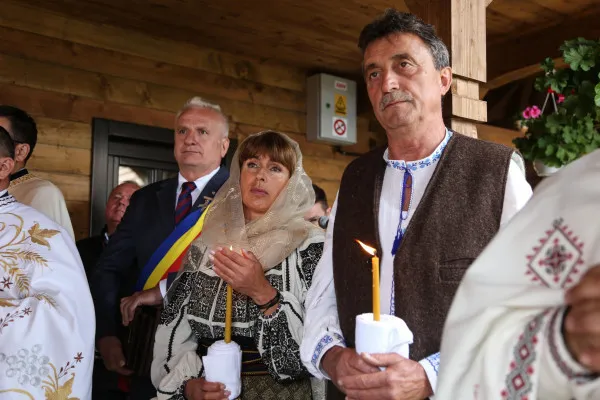 Au dat satului o biserică