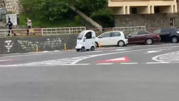 „Maşina pieton” a apărut şi prin Braşov