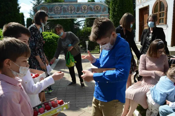 Hristos s-a Înălţat! Astăzi este Înălţarea Domnului şi Ziua Eroilor