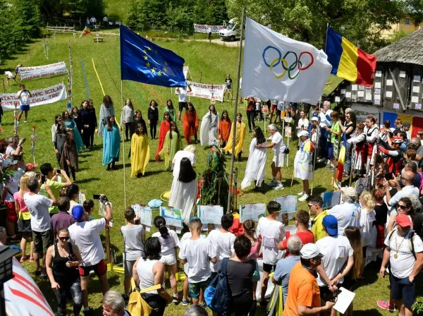 Ziua Olimpică, la Şirnea. Tradiţia din primul sat turistic al României, neîntreruptă nici de pandemie