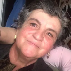 Dispărută de vineri: familia nu şi-a dat acordul pentru mediatizare, dar o caută pe Facebook