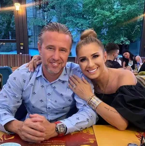 „Da, e adevărat, divorţăm”