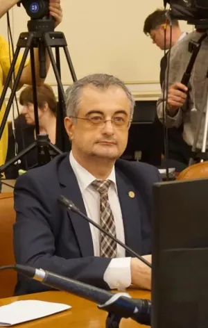 Legea pentru terenul noului Spitalul de Boli Infecţioase şi Pneumoftiziologie intră în plenul Camerei Deputaţilor