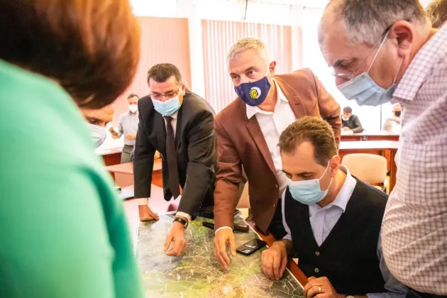 Traseul viitoarei autostrăzi Braşov - Bacău, modificat în zona Ozun