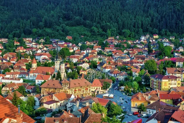 Nişte maramureşeni vor „măsura” dealurile Şcheiului în vederea întocmirii noului Plan Urbanistic pentru această zonă „sensibilă”