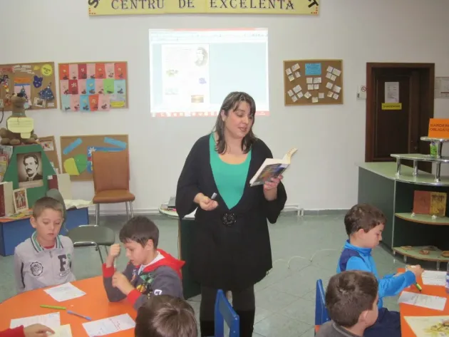 8 ore de poveşti, citite de 71 de bibliotecari