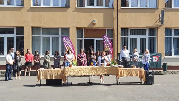 Elevii „0 absenţe” şi profesorii „zâmbet”: Un colegiu din Braşov a organizat o premieră inedită la sfârşit de an şcolar