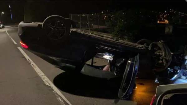La 21 de ani şi-a făcut bolidul ţăndări. A scăpat doar cu două palme... de la mama