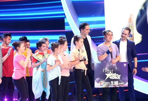 Au surprins o ţară întreagă: Copiii de la şcoala din Recea au câştigat cei 20.000 de euro de la Next Star