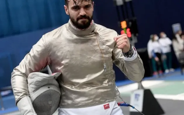 Rareş Dumitrescu, mulţumit de locul 16 la Olimpiadă obţinut de elevul său Iulian Teodosiu