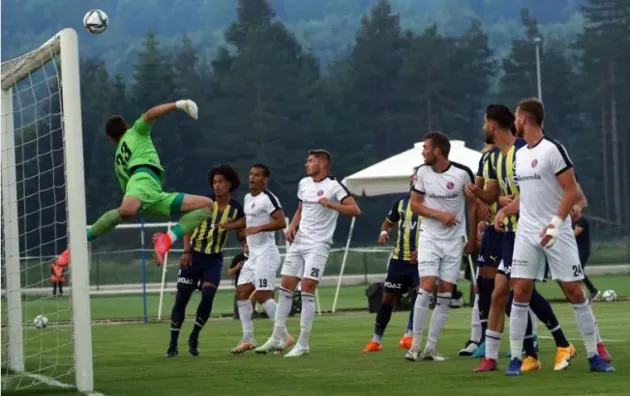 Fenerbahce – Csikszereda, amical de gală pentru ciucani