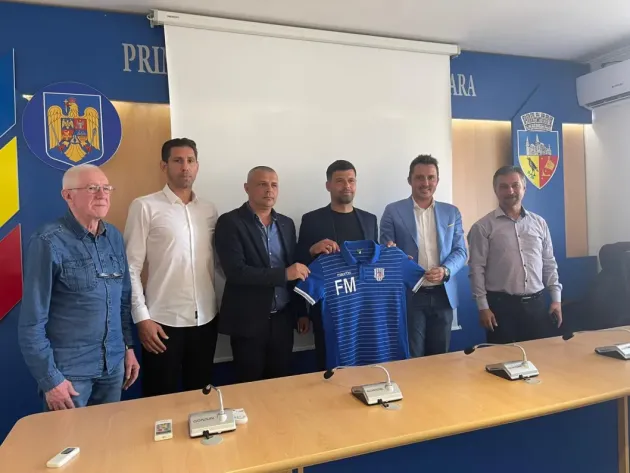 Revine la viaţă şi Corvinul