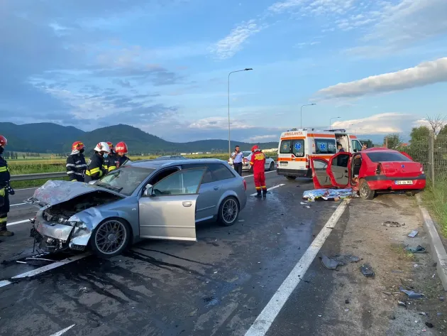 Scos mort din mașină