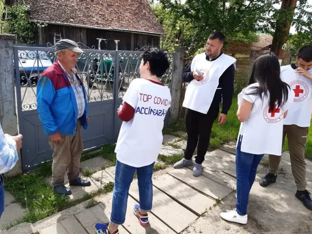 Vaccinarea, tot în ritm de melc, în judeţ